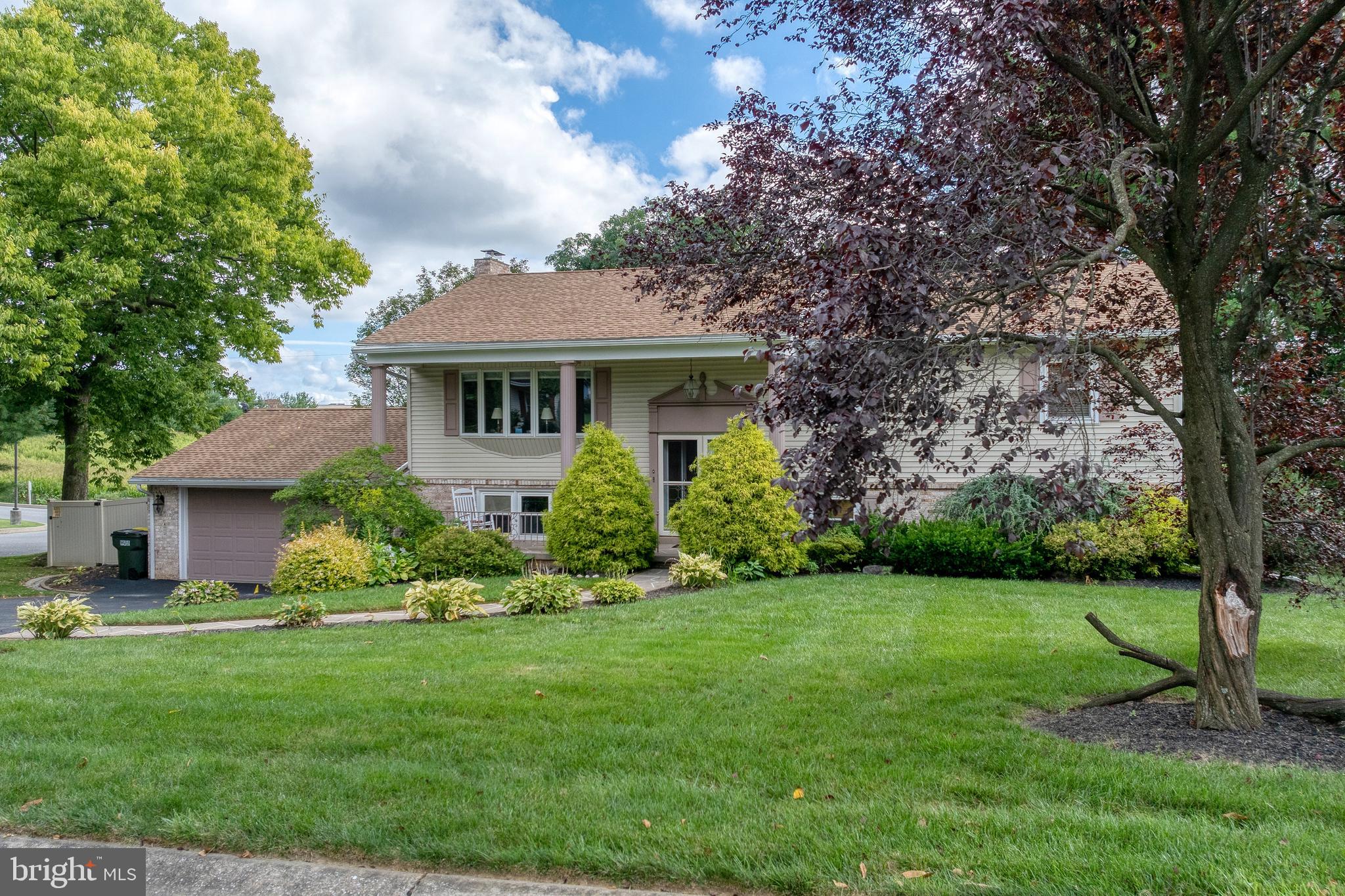 2217 OLD COLONY ROAD
