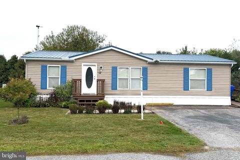 14 TIFFANY DRIVE SHIPPENSBURG PA 17257