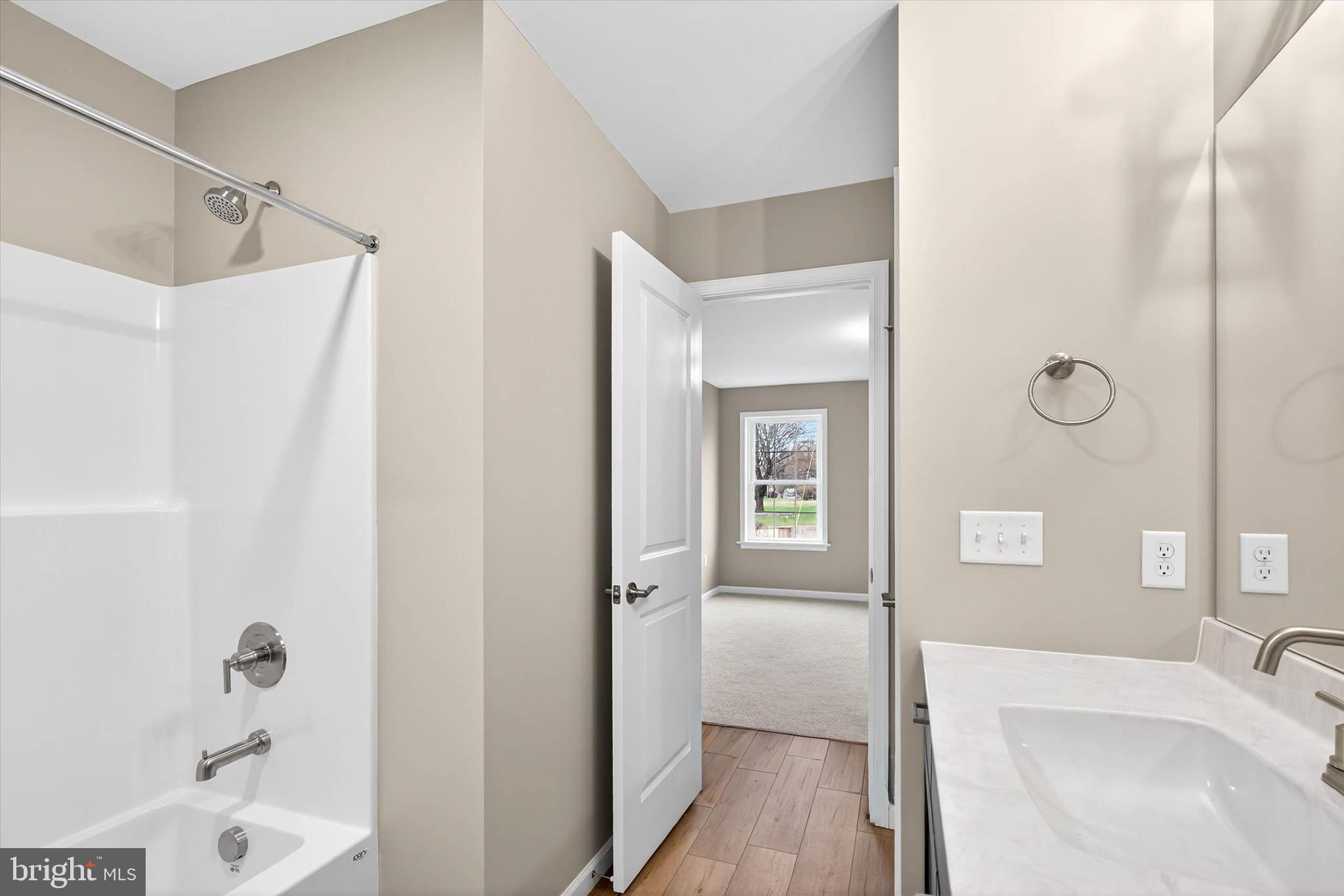 SOUTHERN VILLAGE - Residential