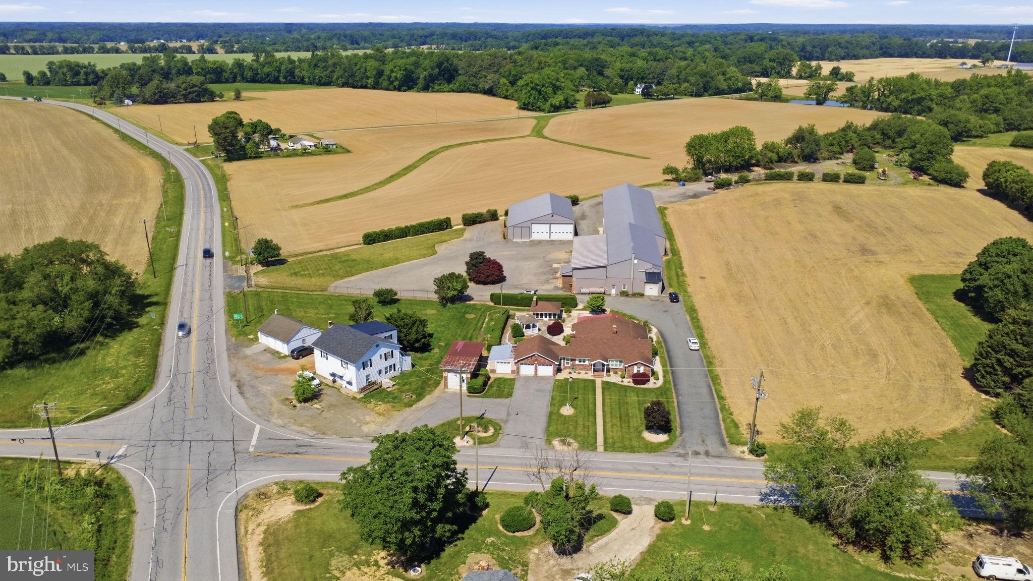 WORTON - Commercial Sale