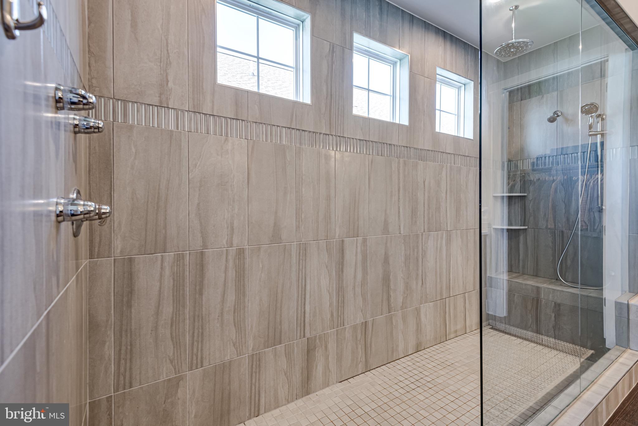 FOUR SEASONS AT KENT ISLAND - Residential