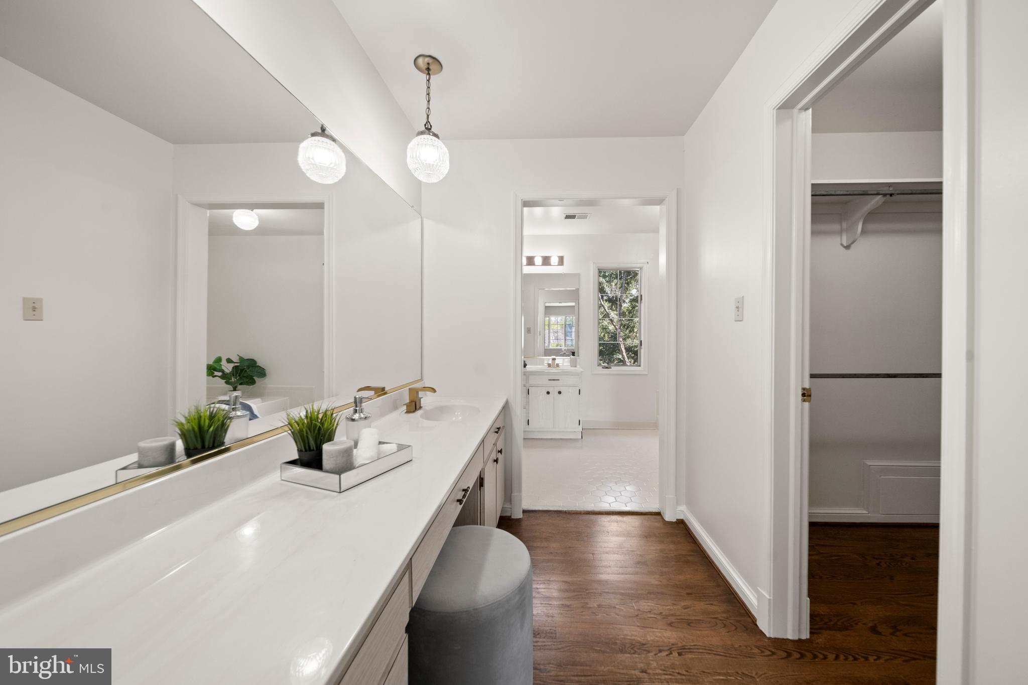 EVERMAY - Residential