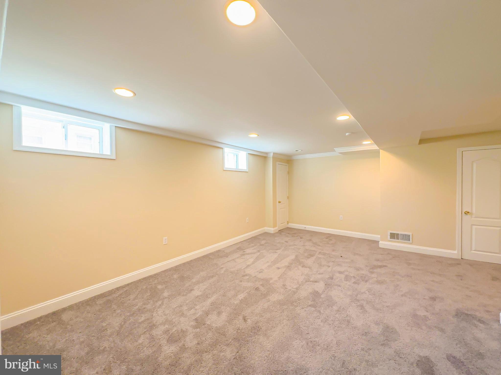 TEMPLETON KNOLLS - Residential