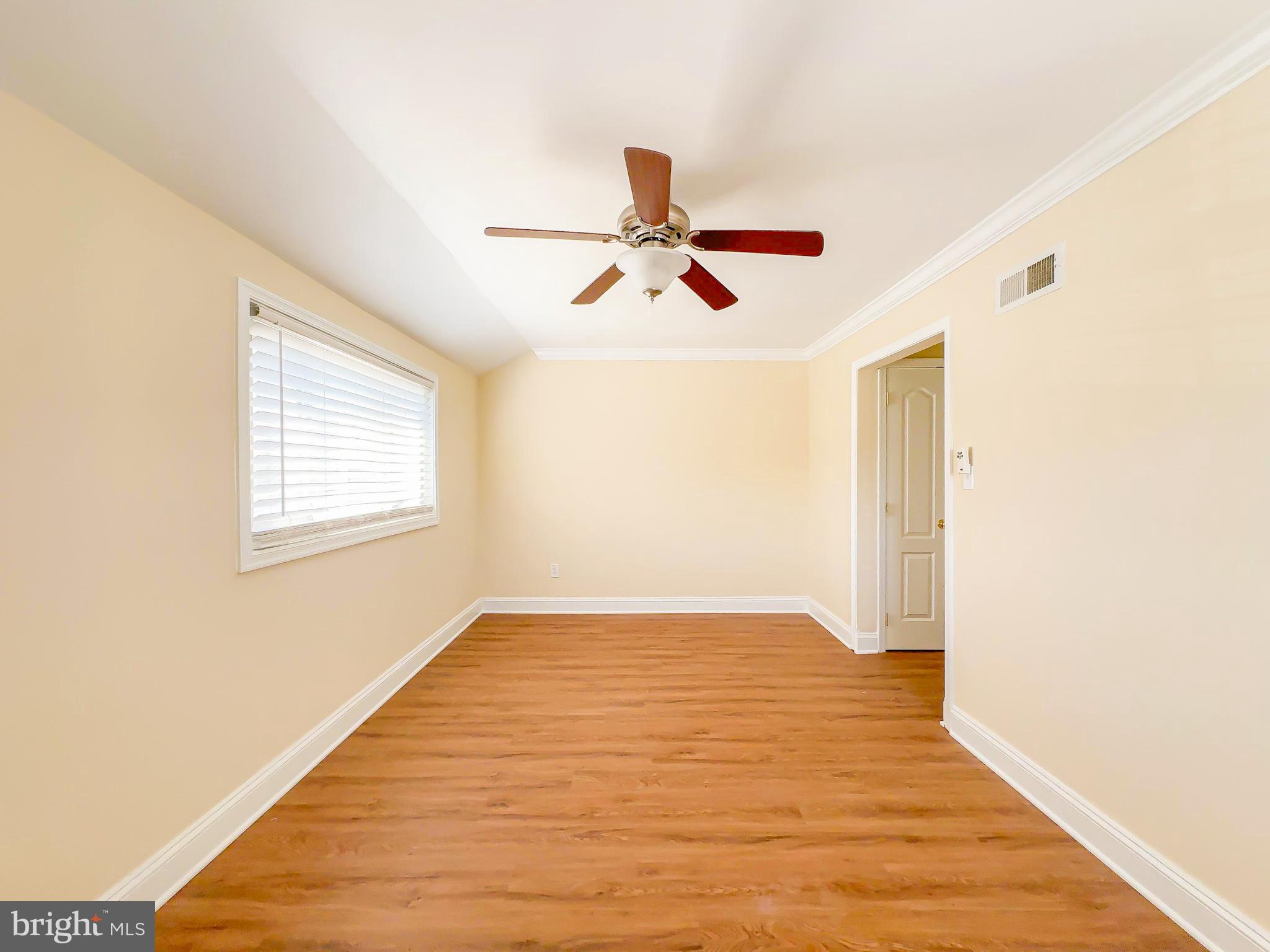 TEMPLETON KNOLLS - Residential