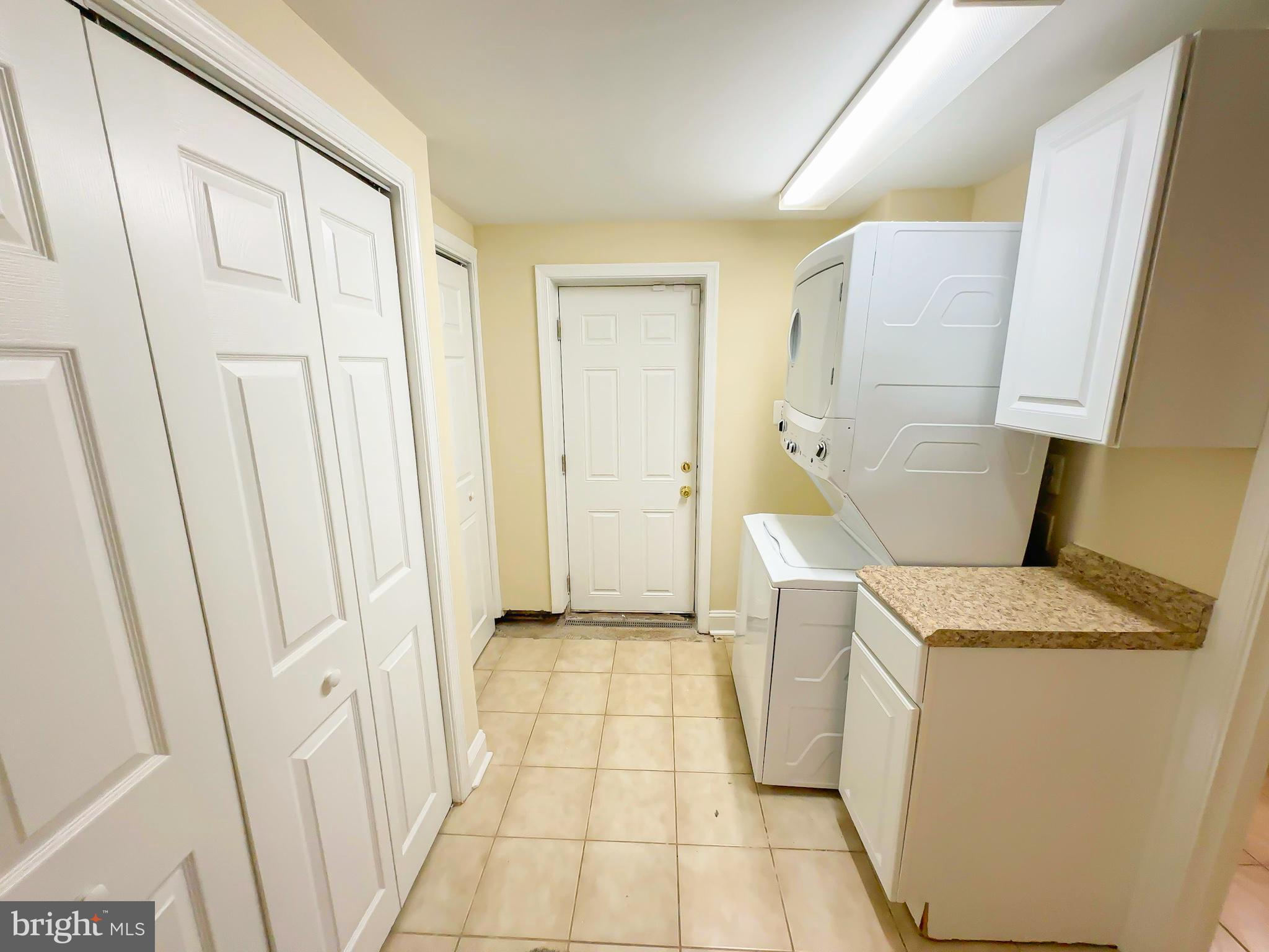 TEMPLETON KNOLLS - Residential