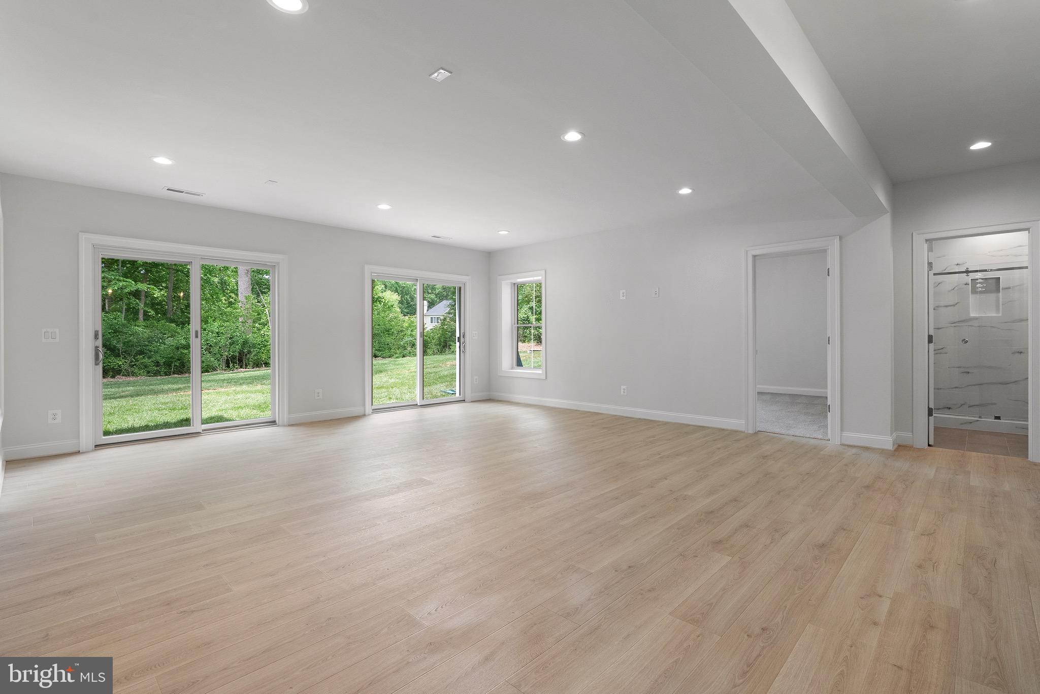 OVERLOOK ACRES - Residential