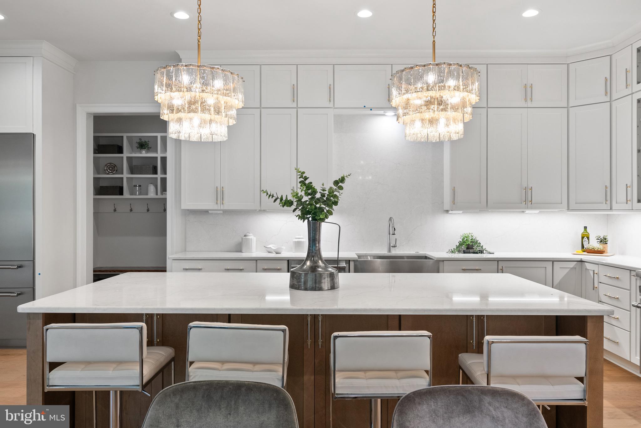 OVERLOOK ACRES - Residential