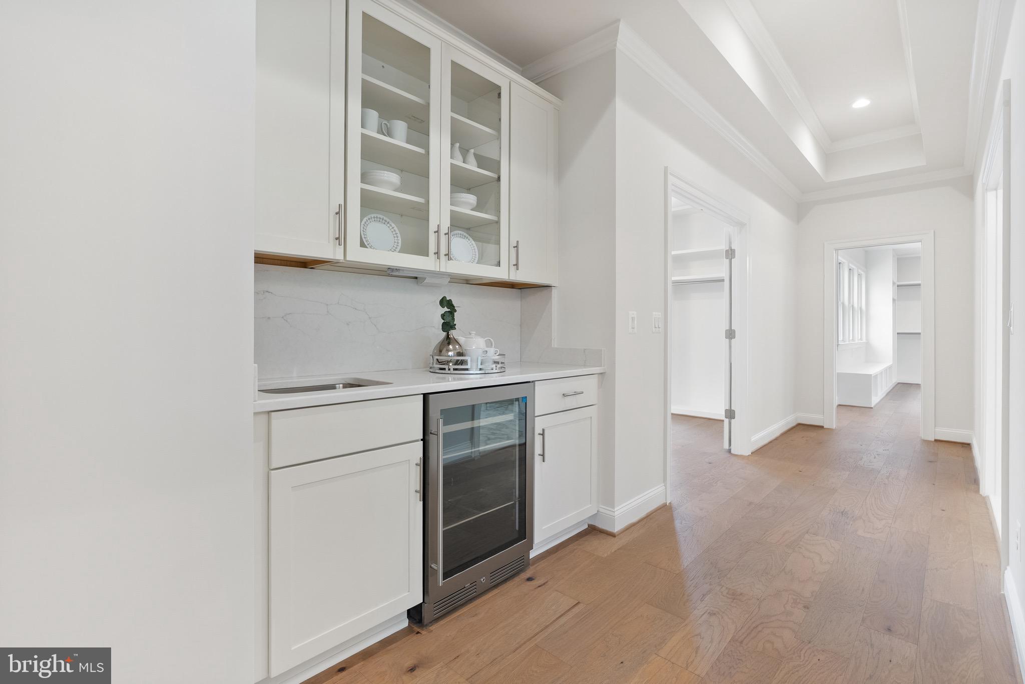 OVERLOOK ACRES - Residential