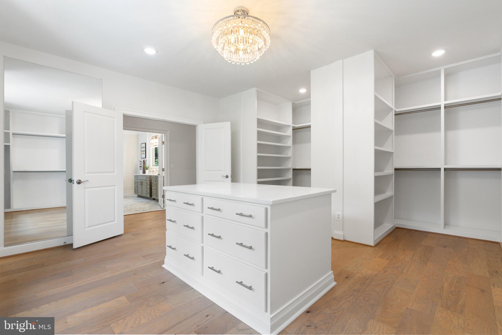 OVERLOOK ACRES - Residential