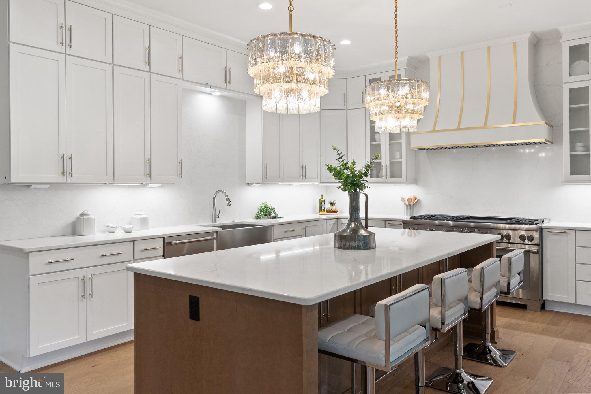 OVERLOOK ACRES - Residential