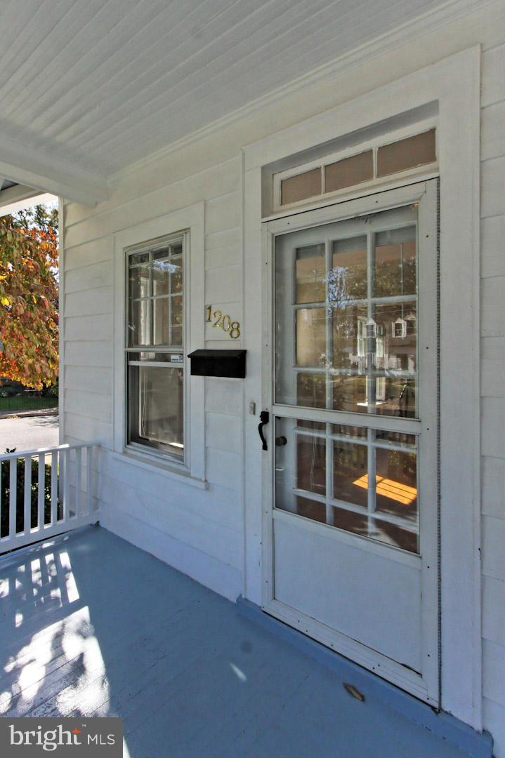 AURORA HILLS - Residential Lease