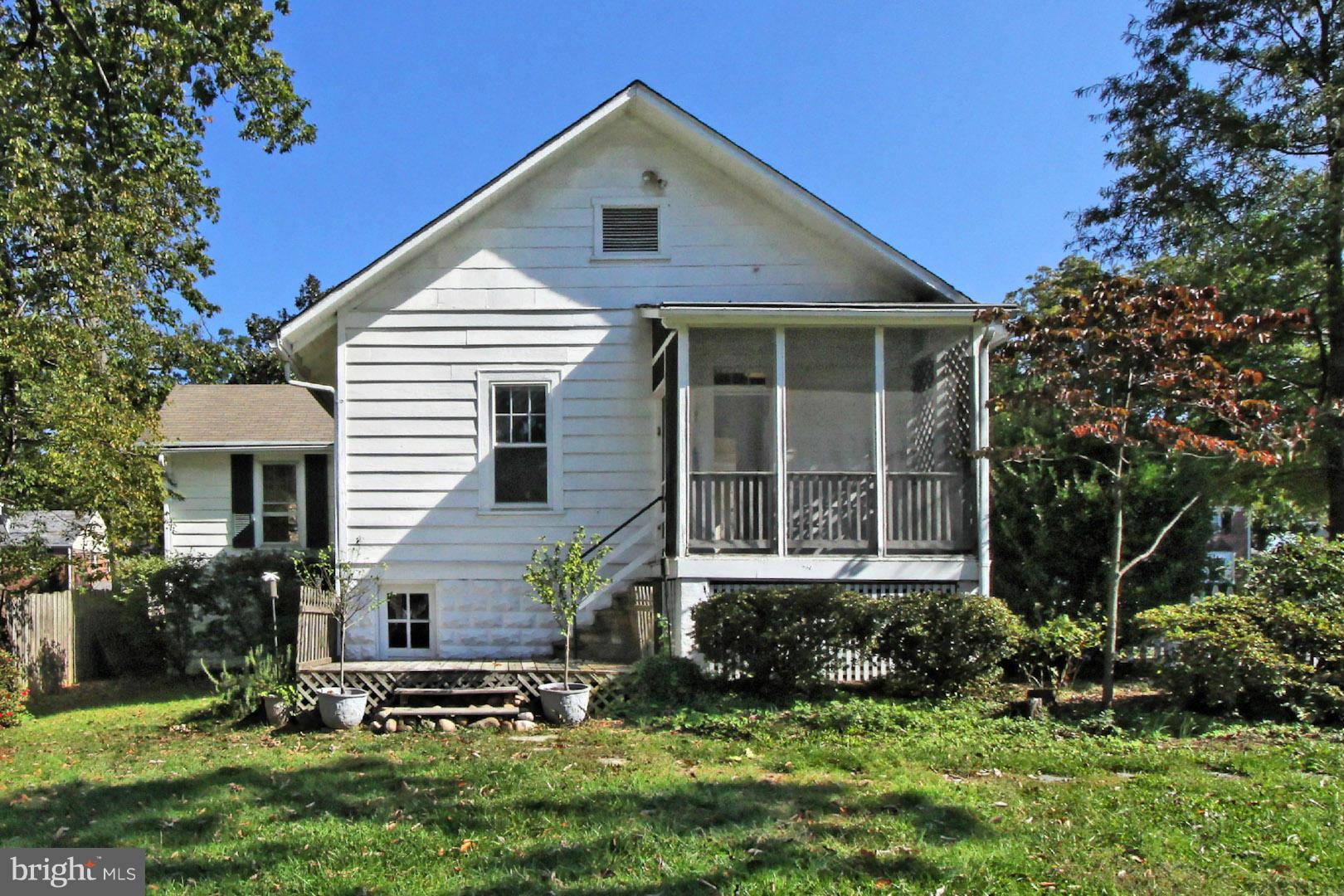 AURORA HILLS - Residential Lease