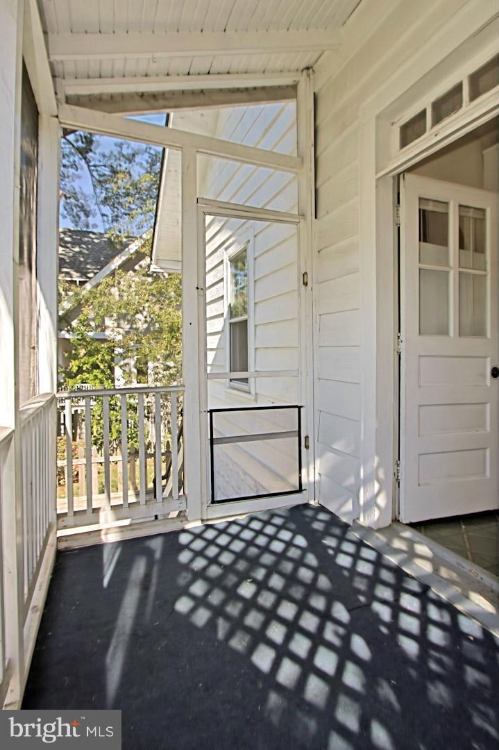 AURORA HILLS - Residential Lease