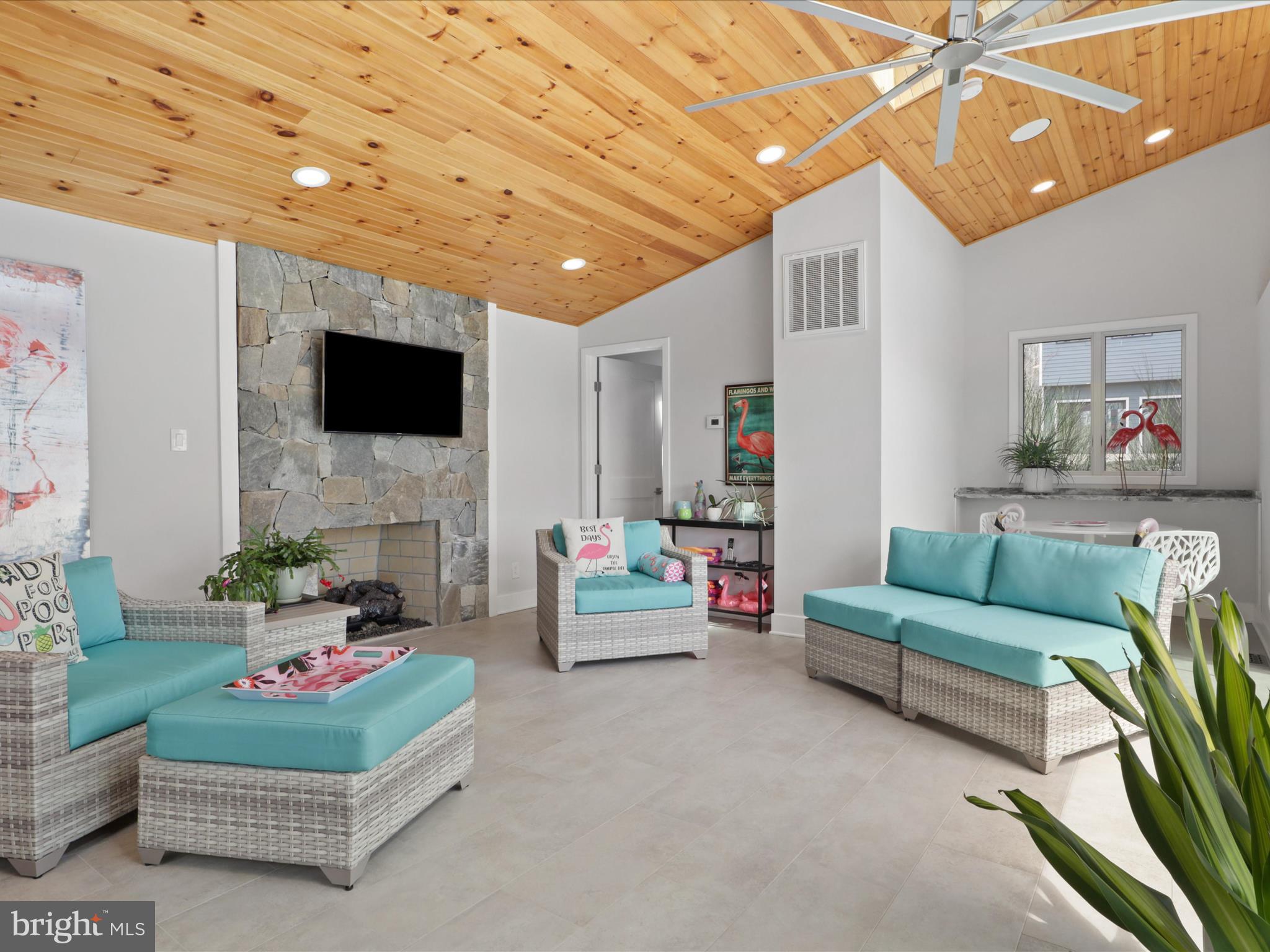 WATERVIEW PLANTATION - Residential