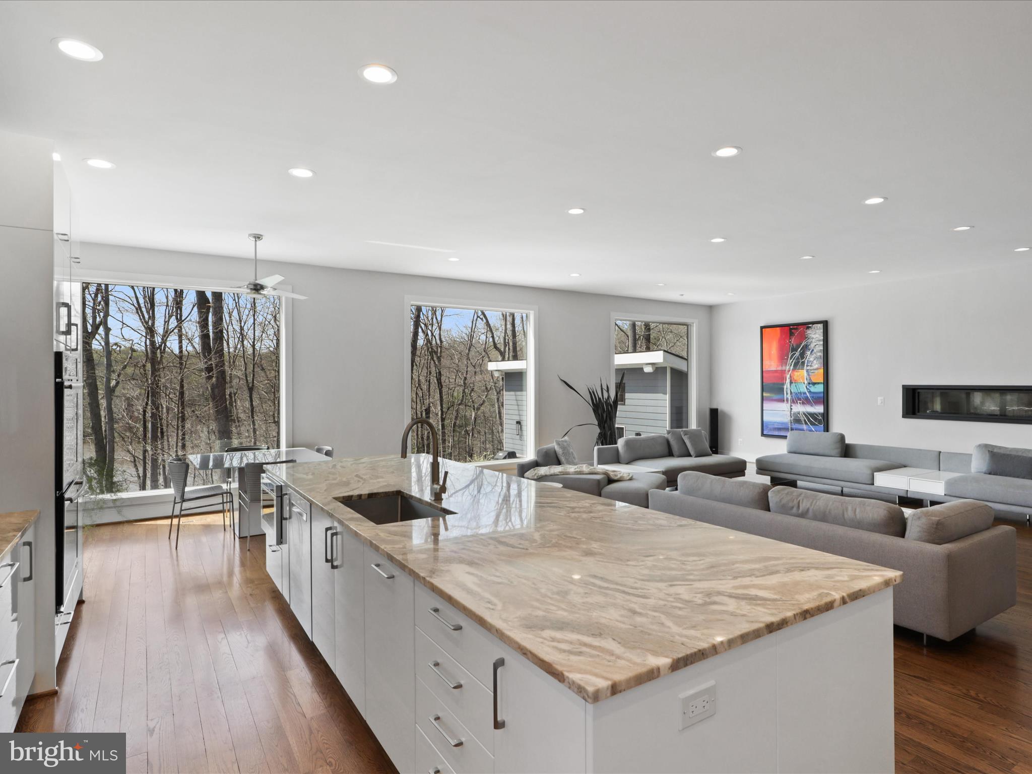 WATERVIEW PLANTATION - Residential