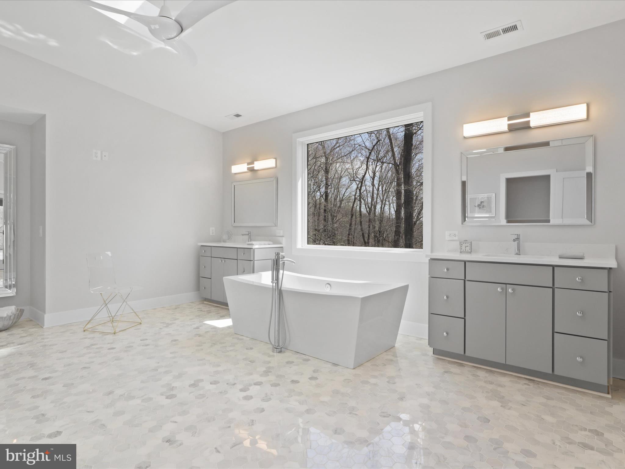 WATERVIEW PLANTATION - Residential