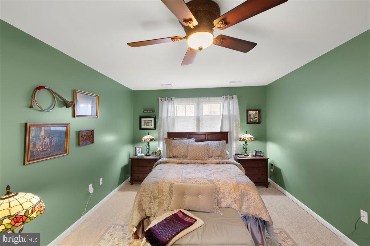 TWIN LAKES WEST - Residential