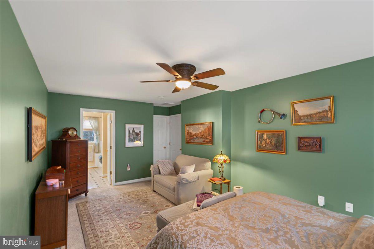 TWIN LAKES WEST - Residential