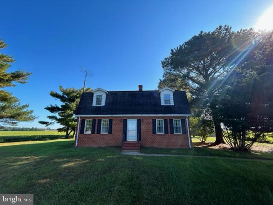 Beautiful country setting outside of Ridgely.  Close to town and very private. Barn space negotiable.  Pets are case by case.  Additional deposit may apply.