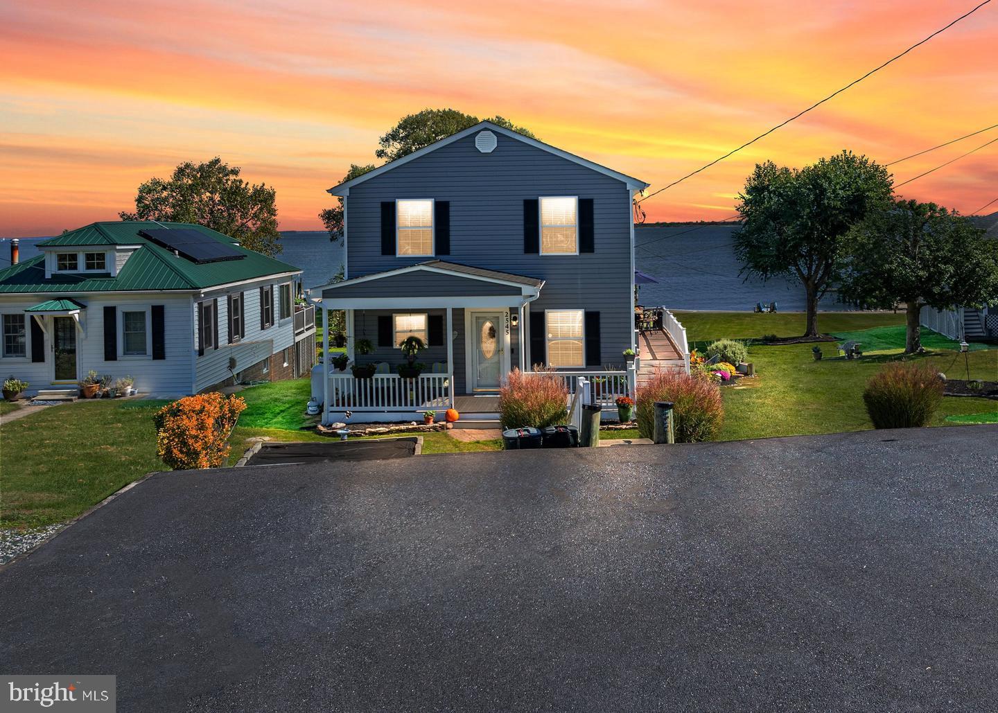 BARRISON POINT - Residential
