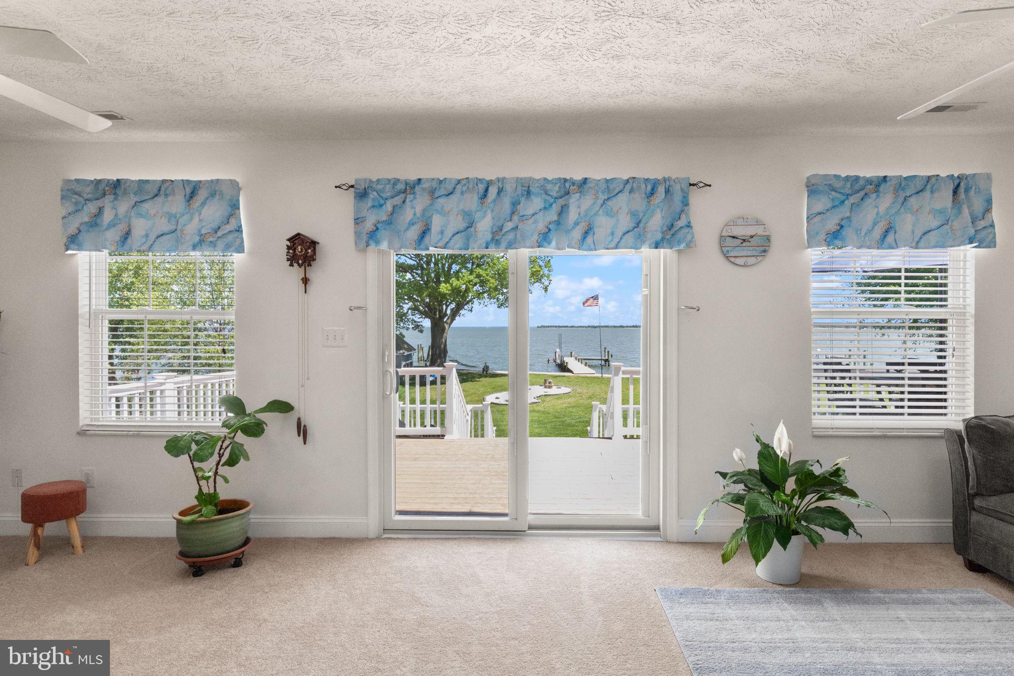 BARRISON POINT - Residential