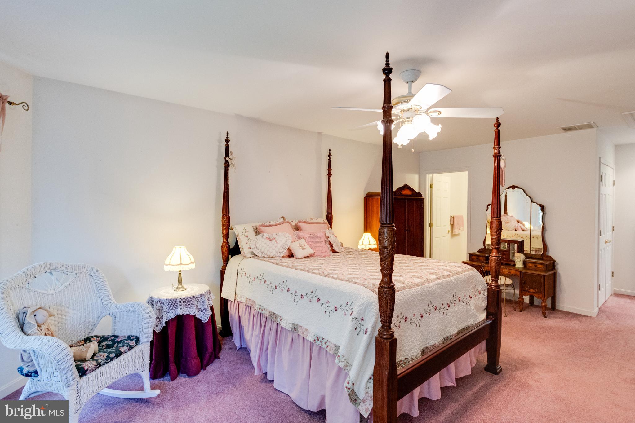 GENEVA FARM - Residential