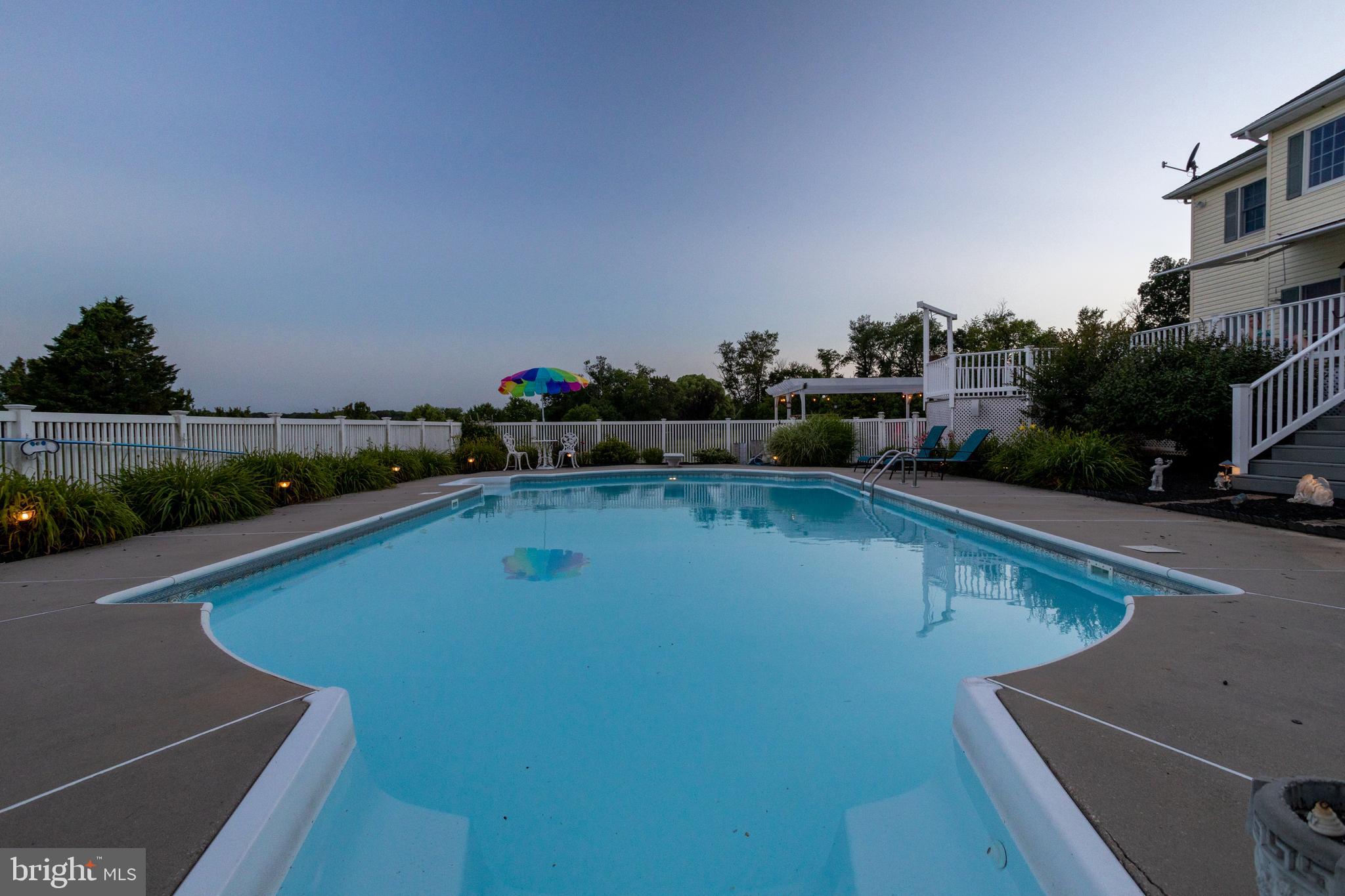 GENEVA FARM - Residential