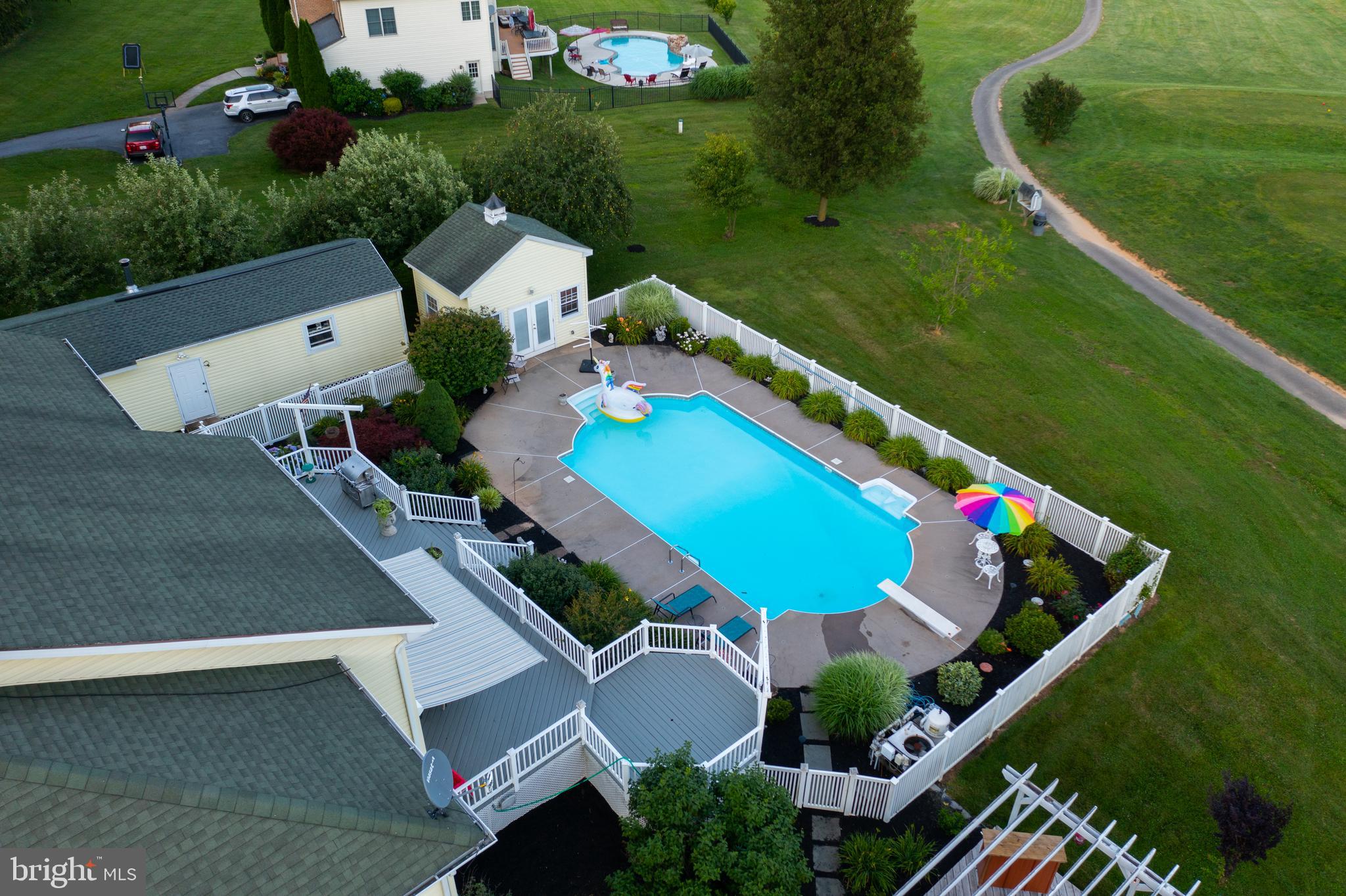 GENEVA FARM - Residential