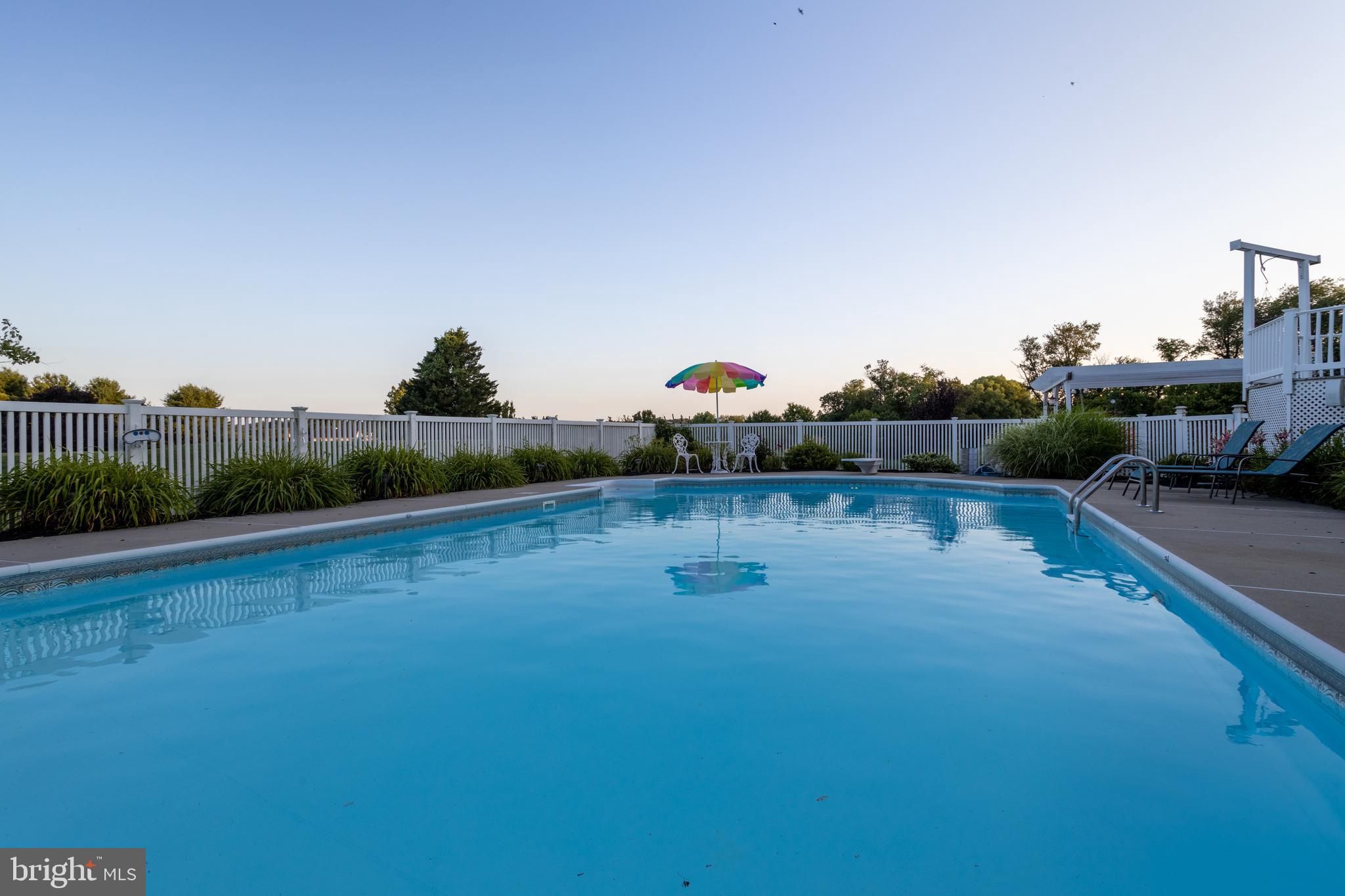 GENEVA FARM - Residential