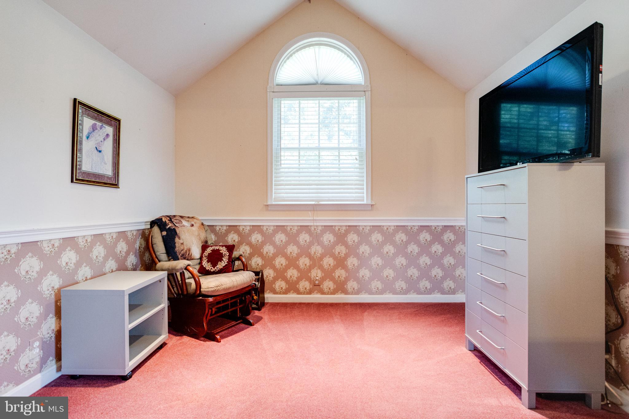 GENEVA FARM - Residential