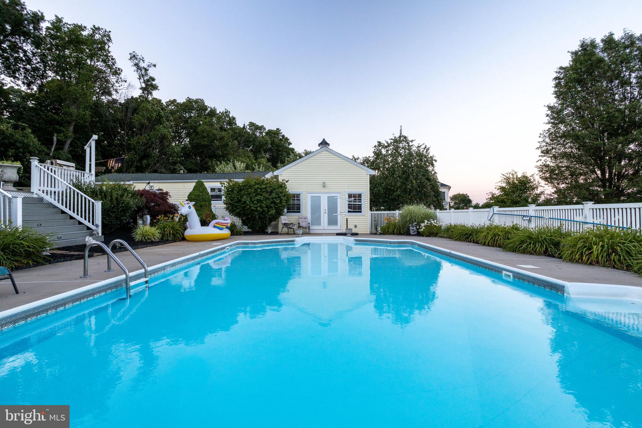 GENEVA FARM - Residential