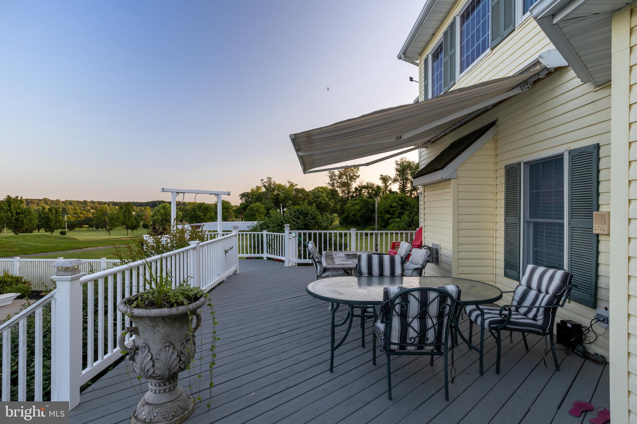 GENEVA FARM - Residential