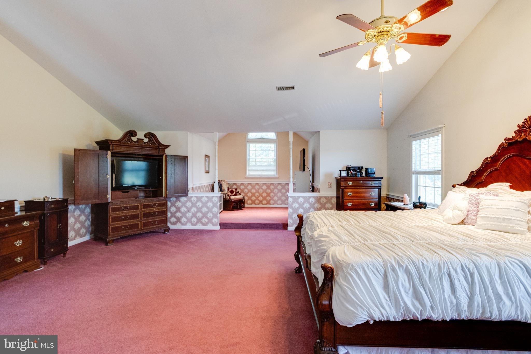 GENEVA FARM - Residential