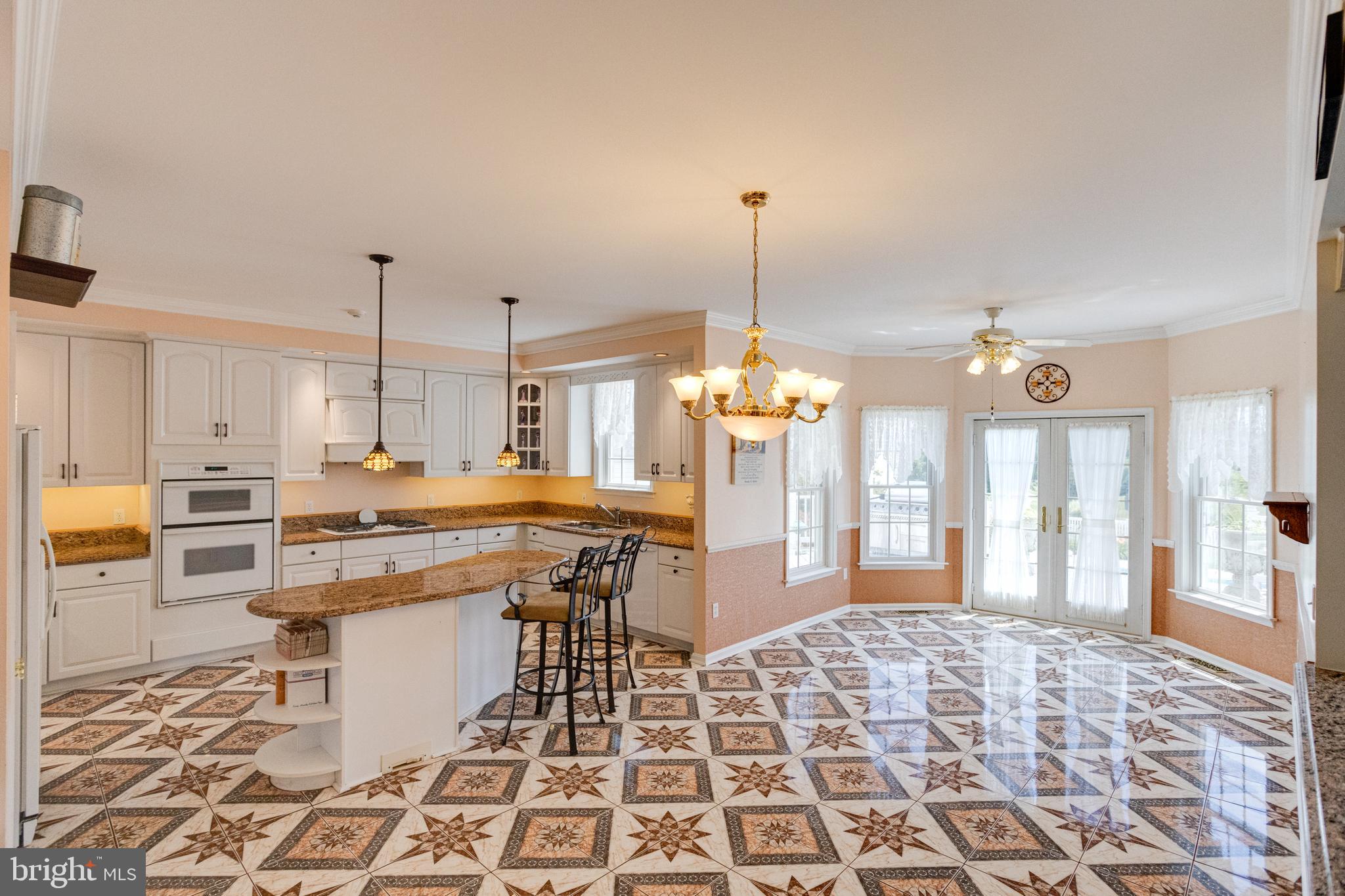 GENEVA FARM - Residential