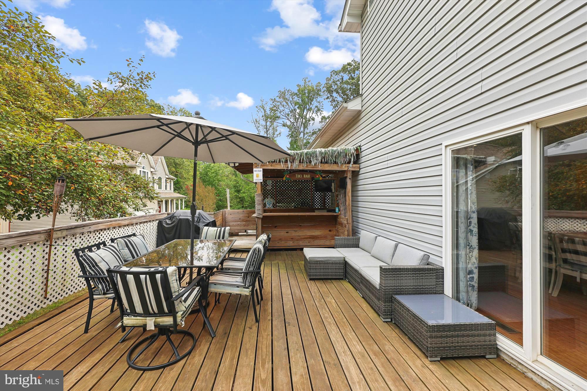 ROUSBY HALL WOODS - Residential