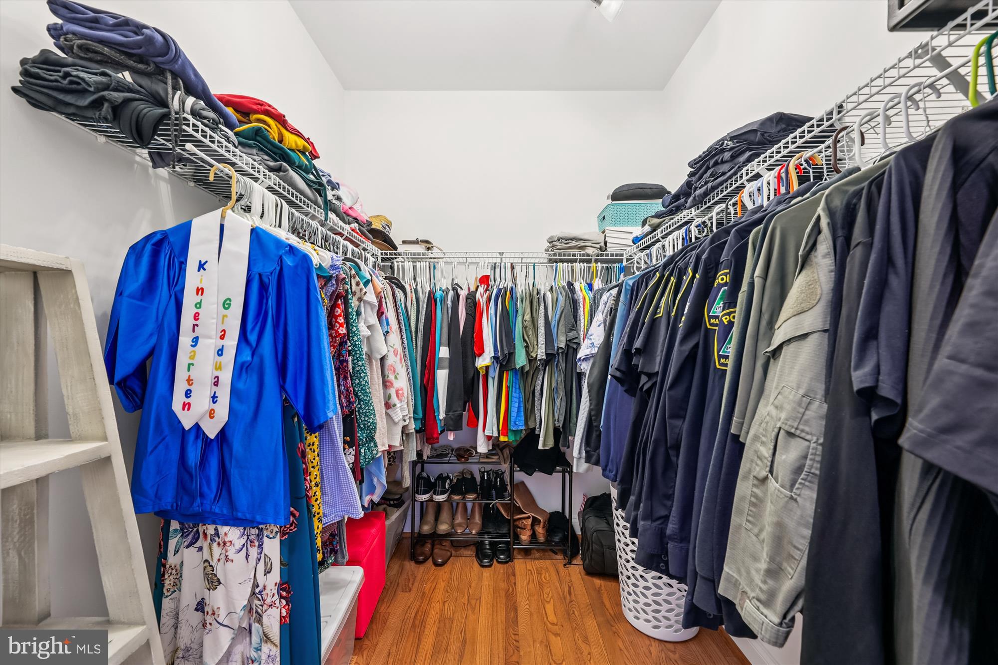 ROUSBY HALL WOODS - Residential