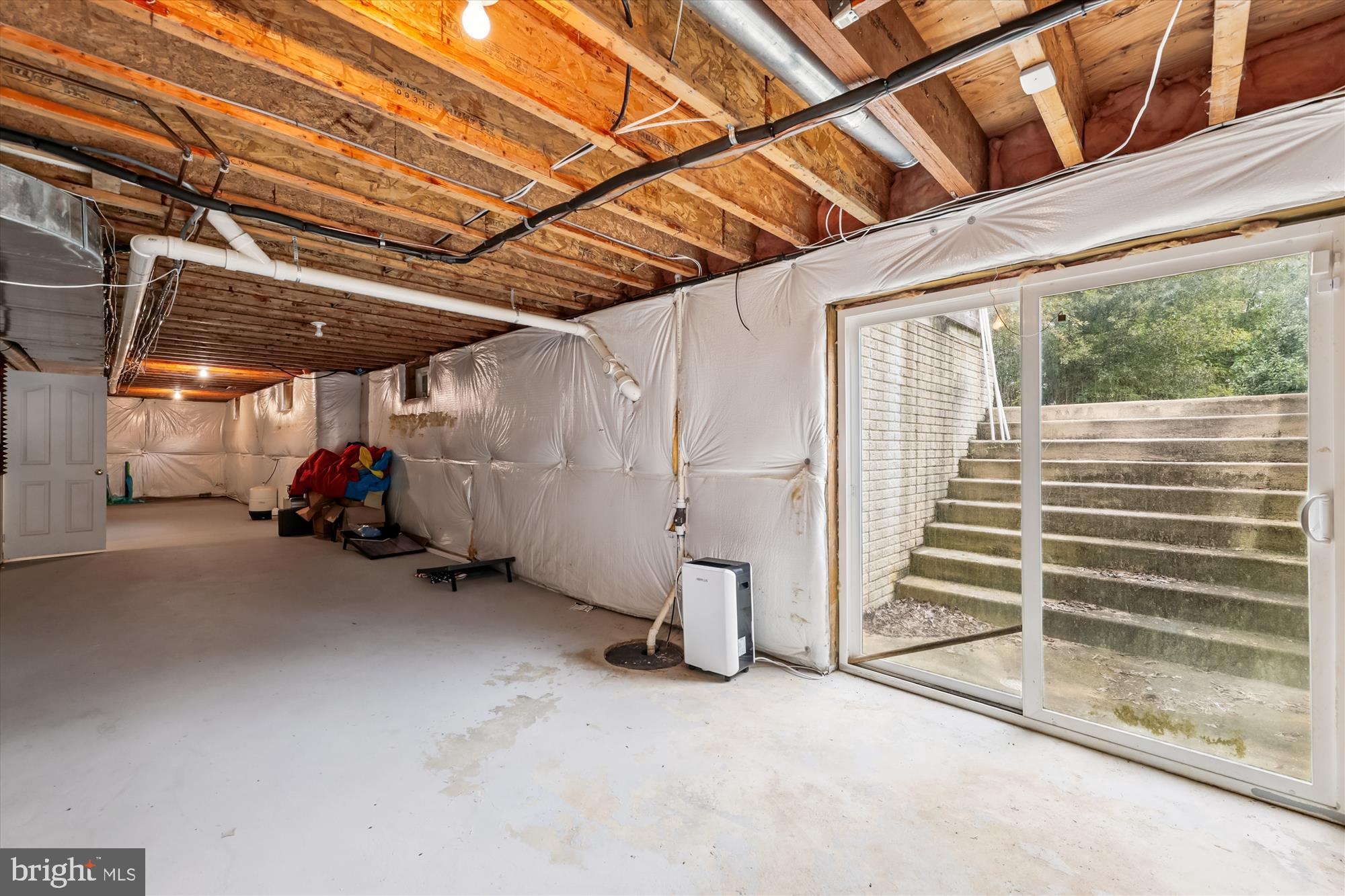 ROUSBY HALL WOODS - Residential