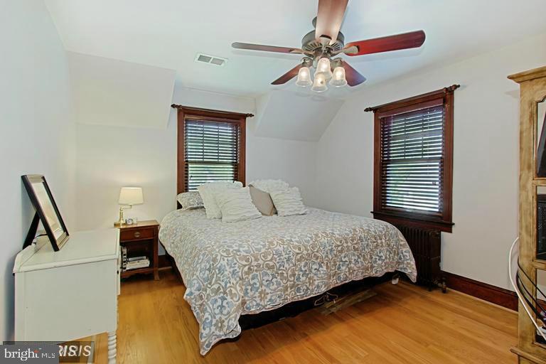 NORTH BARCROFT - Residential Lease