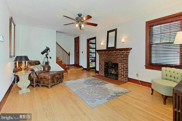 NORTH BARCROFT - Residential Lease