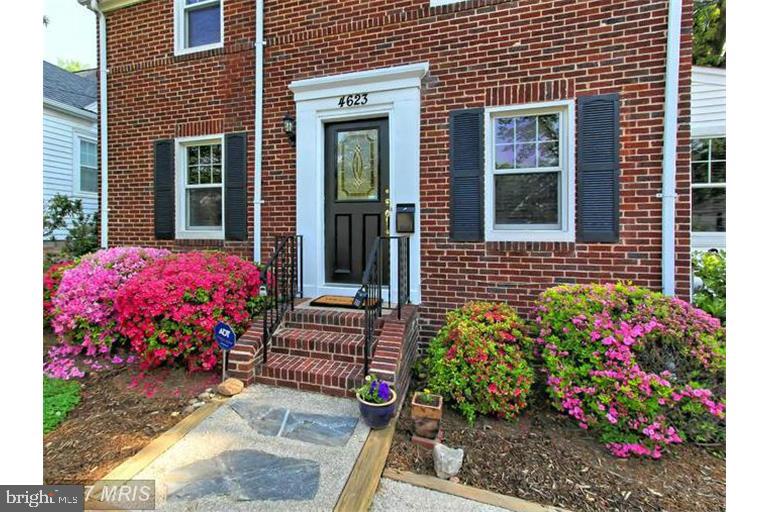 NORTH BARCROFT - Residential Lease