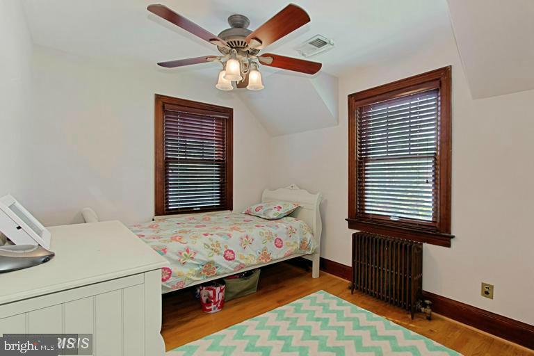 NORTH BARCROFT - Residential Lease