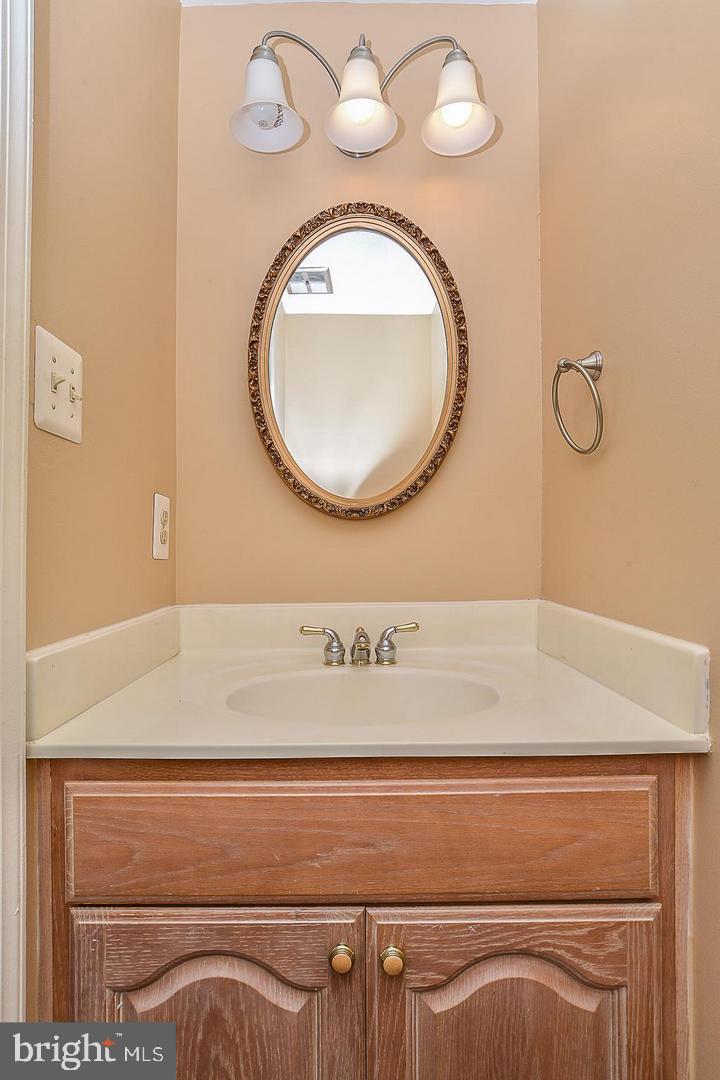 RESTON LANDING - Residential Lease