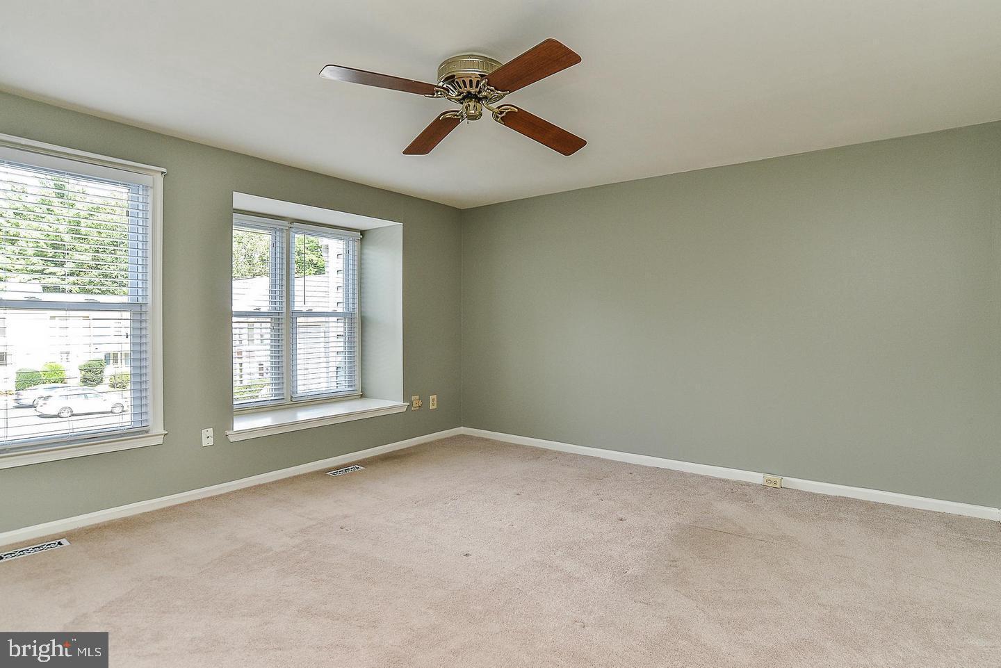 RESTON LANDING - Residential Lease