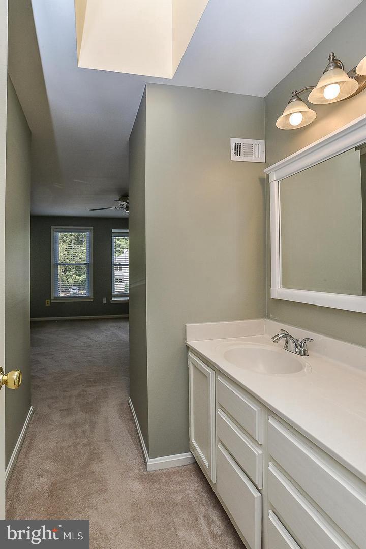 RESTON LANDING - Residential Lease