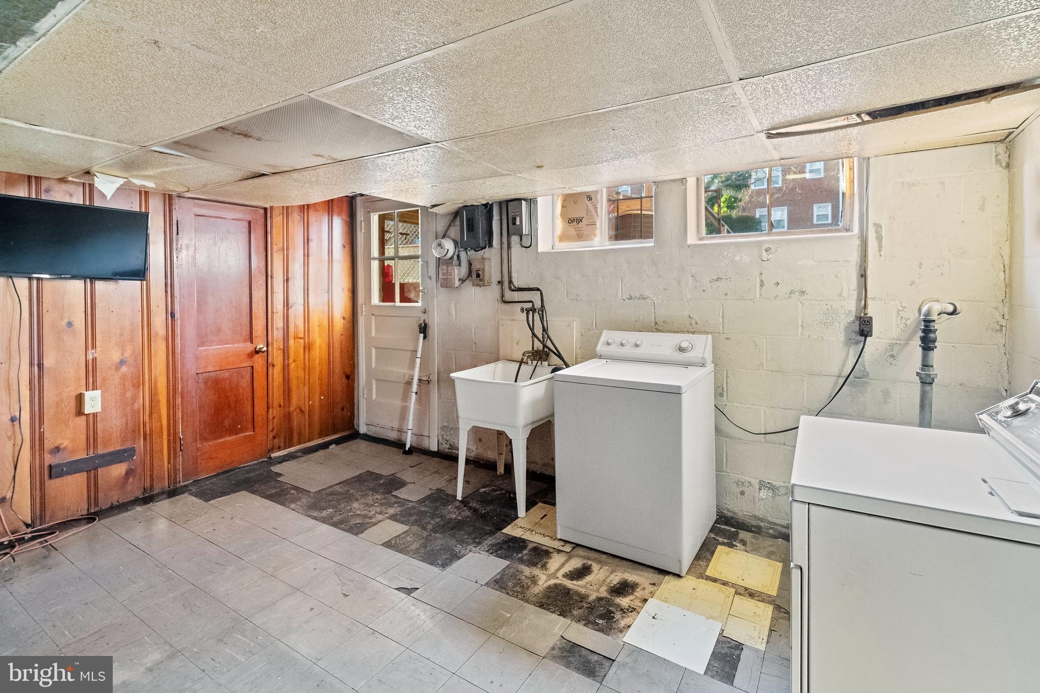 LOCH RAVEN - Residential