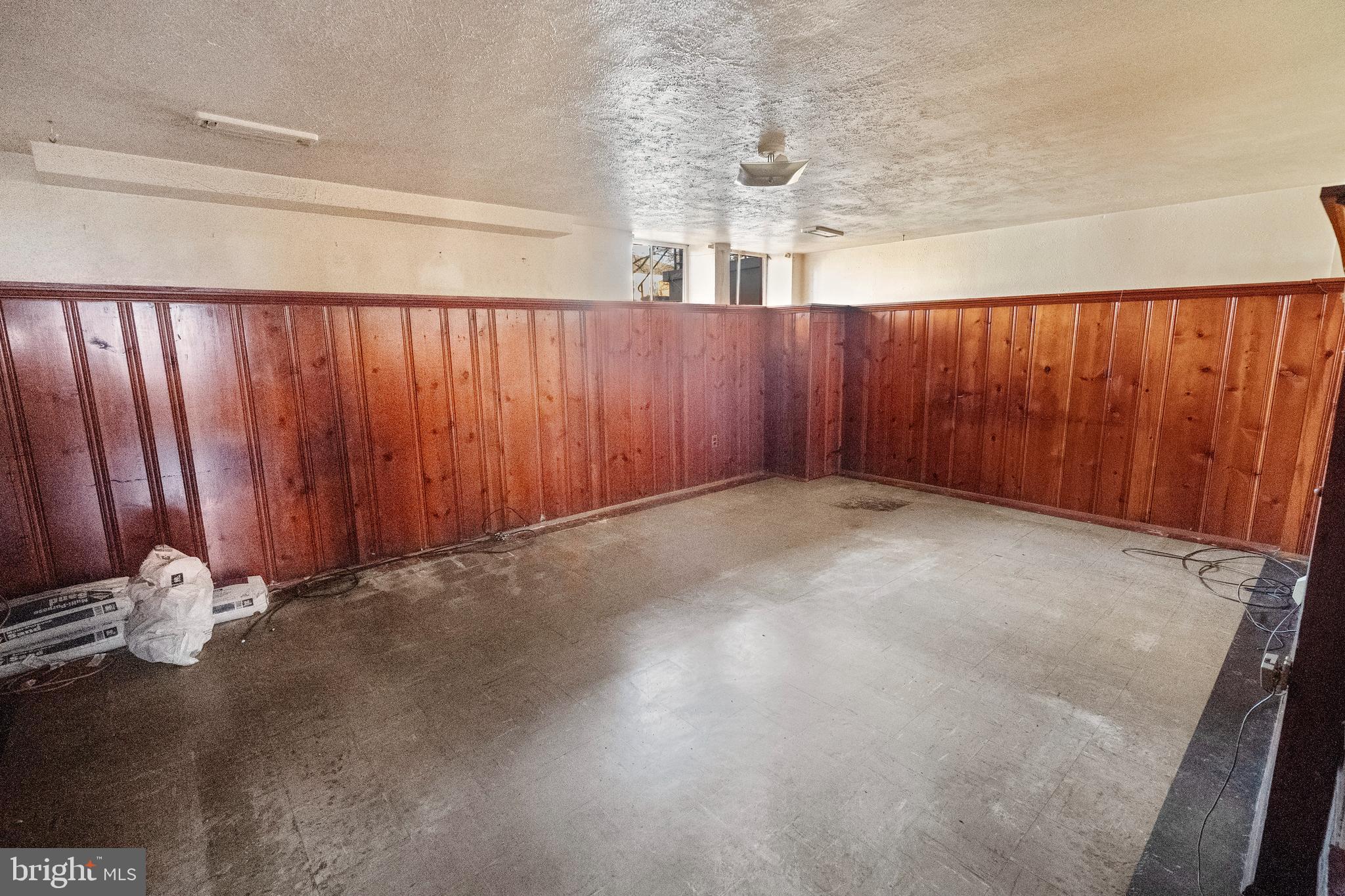 LOCH RAVEN - Residential