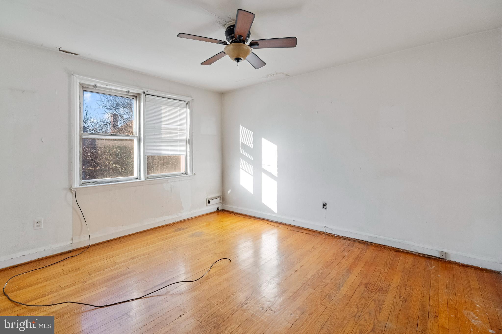 LOCH RAVEN - Residential