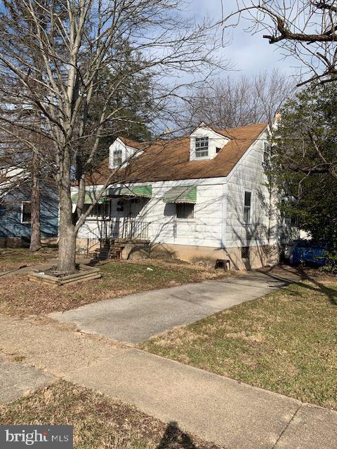 COLONIAL DRIVE - Residential