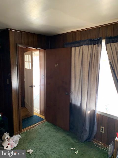 COLONIAL DRIVE - Residential