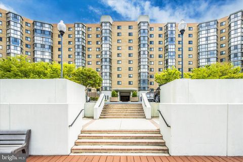 Photo of 3330 N Leisure World Boulevard #5-721, SILVER SPRING, MD 20906 (MLS # MDMC2213040)